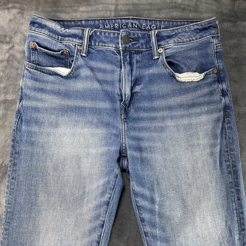 American Eagle Jeans‎ Mens 31x30 Blue Denim Original Bootcut Light Wash Stretch